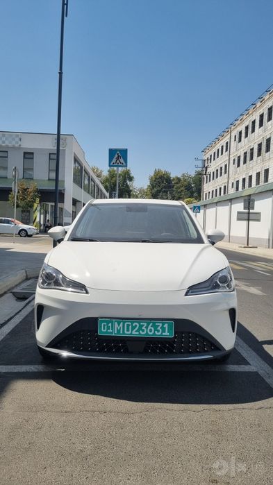 Shafyorlar uchun ijaraga kreditga 1000$ bosh toʻlov bilan elektromobil