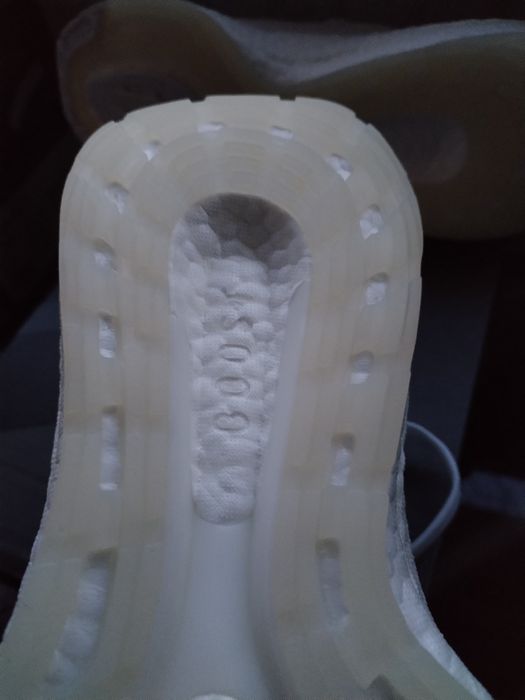 Adidas Ultra Boost 22  43.1/3номер