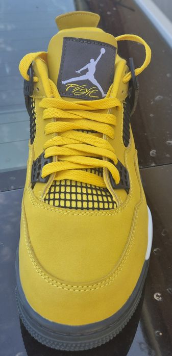 Air Jordan 4 обувки
