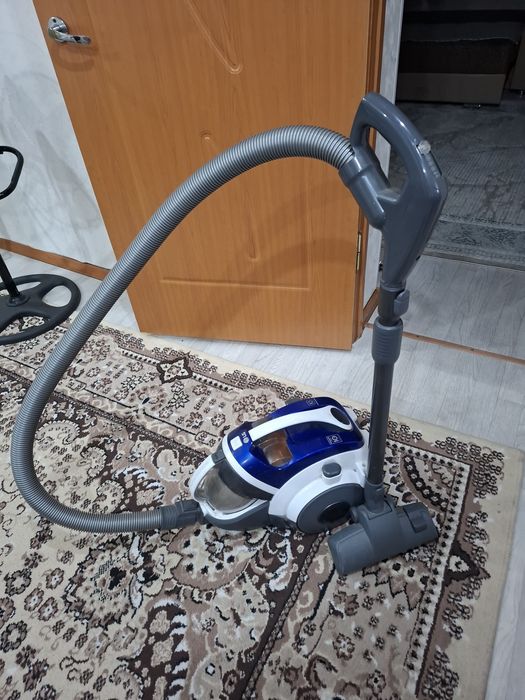 Продам пылесос рабочий