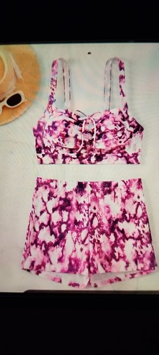 Продам новый купальник.