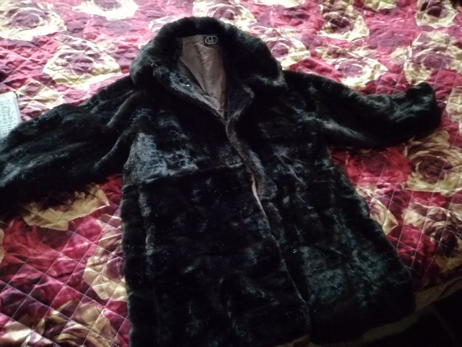 Дамско немско еко  палто