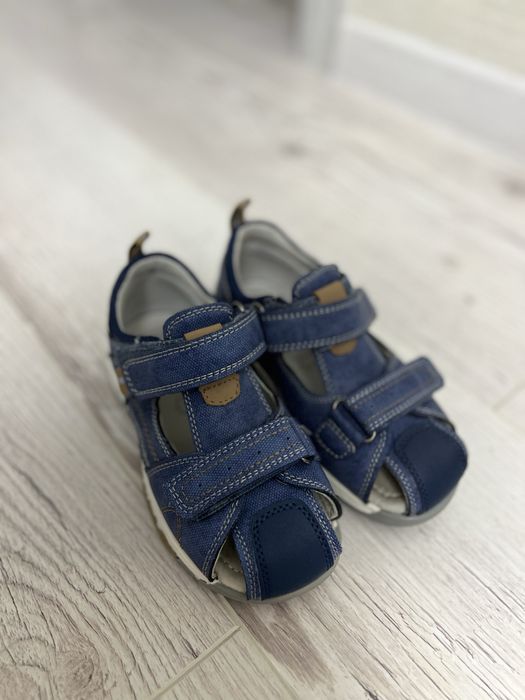 Сандалии для мальчика
