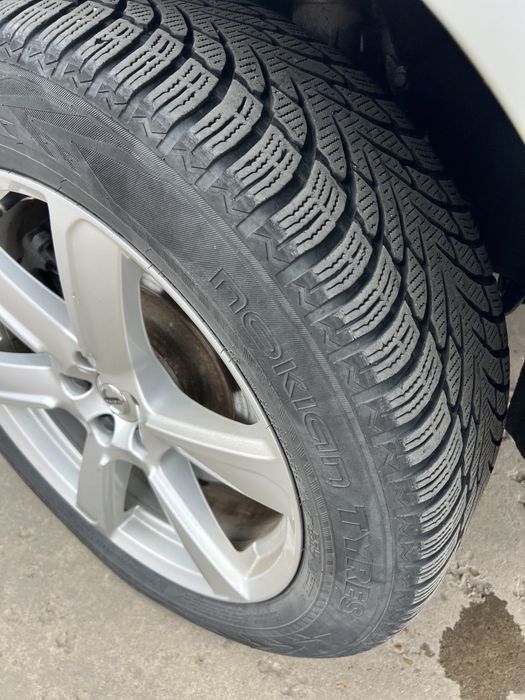 Jante 235/55 R19 si anvelope originale Volvo