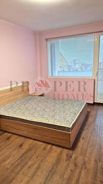 Дава се под наем Тристаен апартамент в Велико Търново, Колю Фичето - 110 кв.м за 357 € - Снимка #3