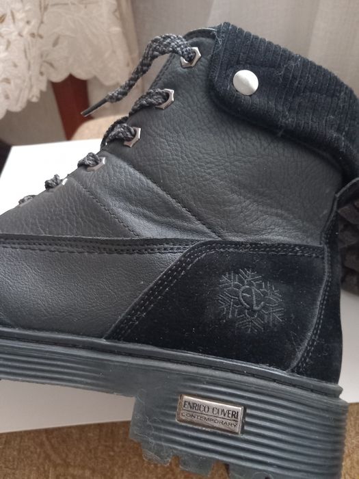 Мъжки високи обувки