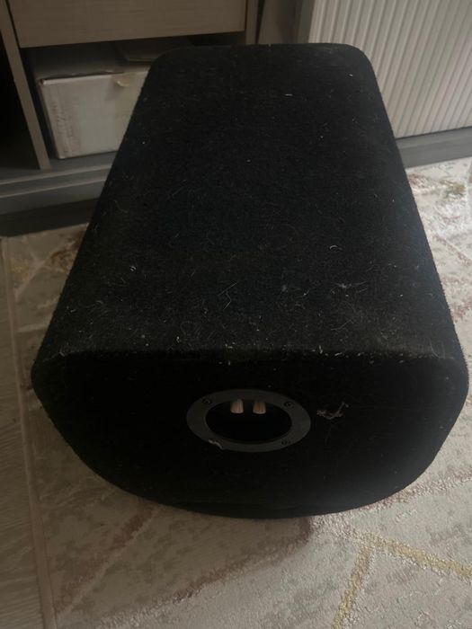 Сабвуфер черный