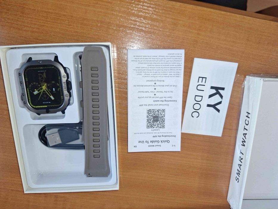 НОВ Спортен Смарт Часовник с 5.11cm дисплей ,  smart watch