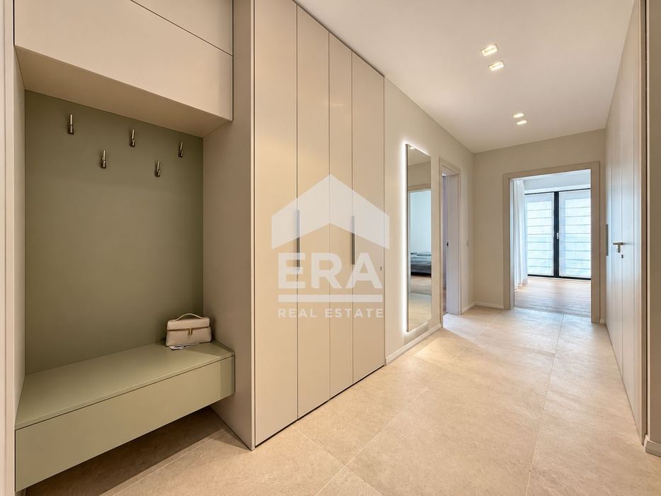 Дава се под наем Тристаен апартамент в София, Кръстова вада - 112 кв.м за 1350 € - Снимка #10