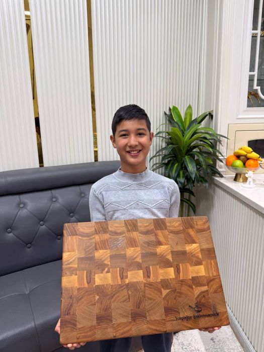 Подарок на 8 марта! ( Доска разделочная)