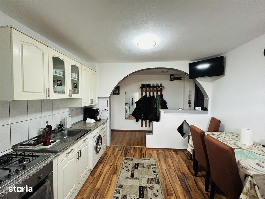 Apartament 2 camere DECOMANDAT cu PIVNITA - Siretului, Sibiu