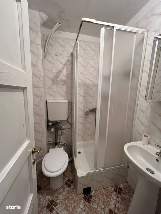 Garsonieră decomandată Primărie Universitate 3/4 mobilată