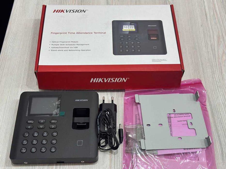 Терминал контроля доступа Hikvision DS-K1A802AMF