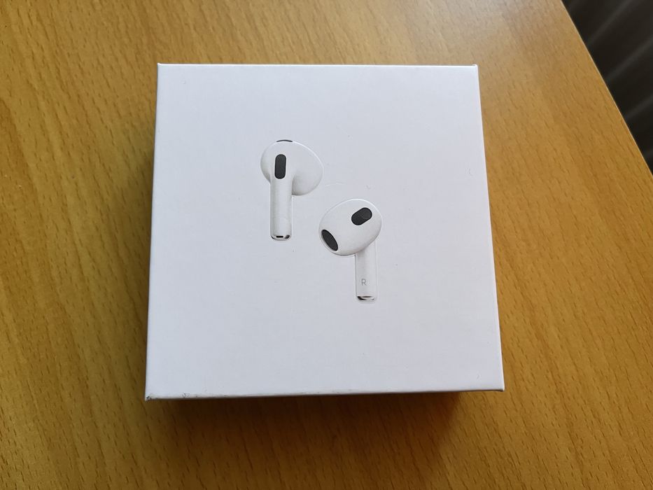 AirPods  3 (2021)