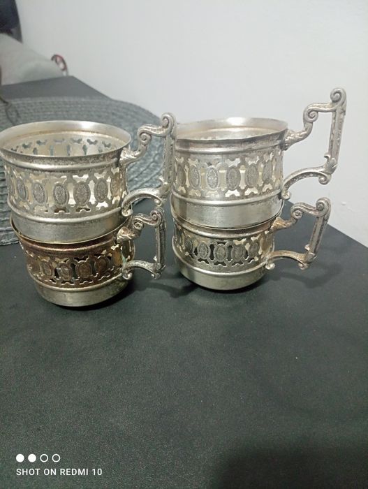 Antichități suport pahare