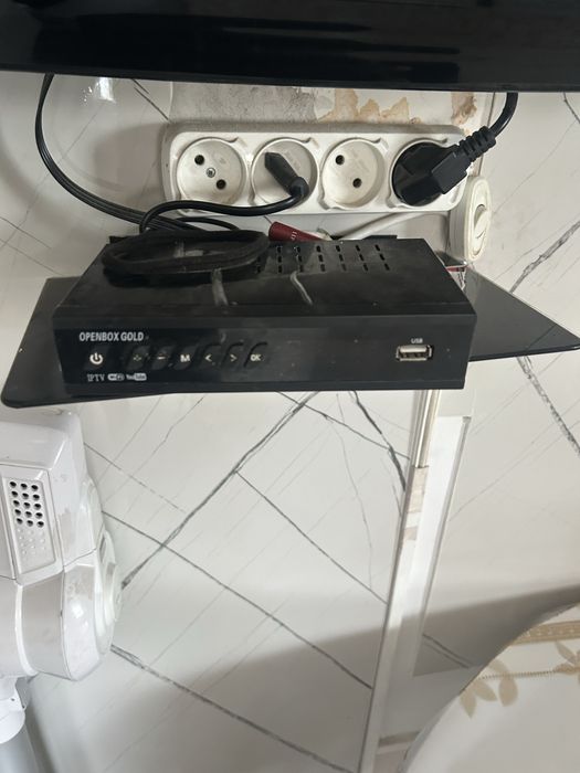 продам рабочий телевизор от LG