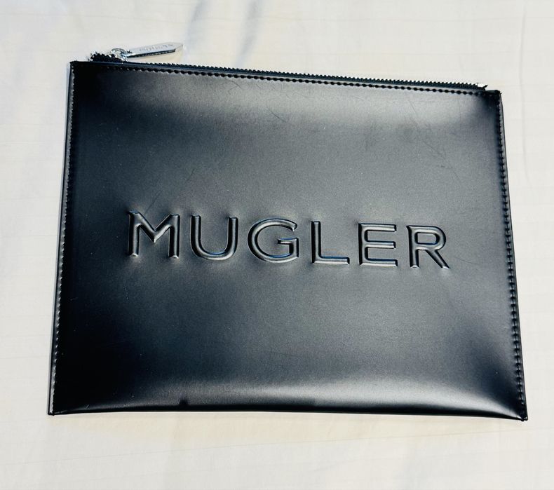 Чанта Cabanni и клъчове