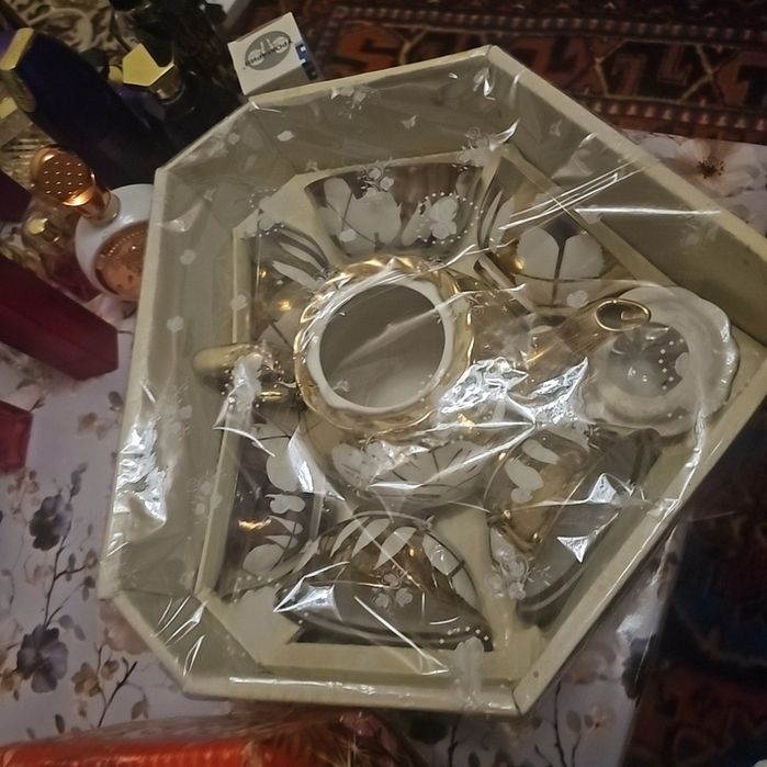 Choynak piyola naborlar sotiladi