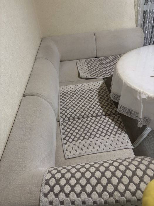 Диванчик угловой модульный