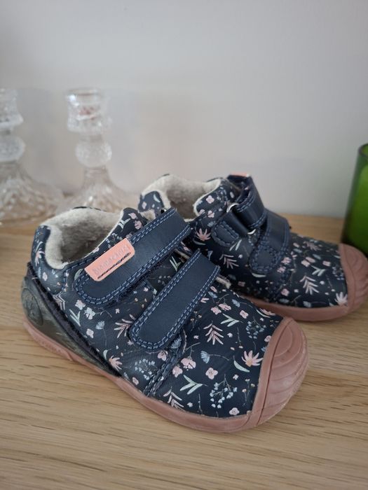 Обувки biomecanics 23 номер