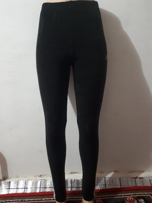 Недорого Женские джинсы и кожаные брюки