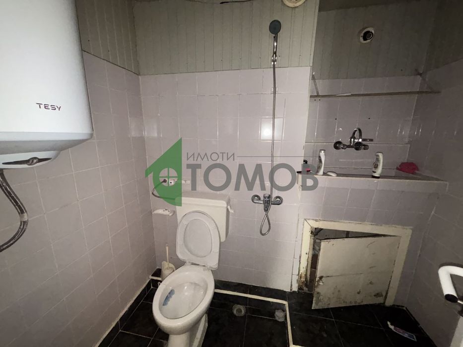 Обзаведен двустаен апартамент в кв. Три Чучура-север