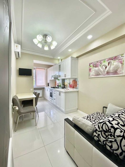 Дава се под наем Двустаен апартамент в Пловдив, Център - 50 кв.м за 372.3 € - Снимка #1