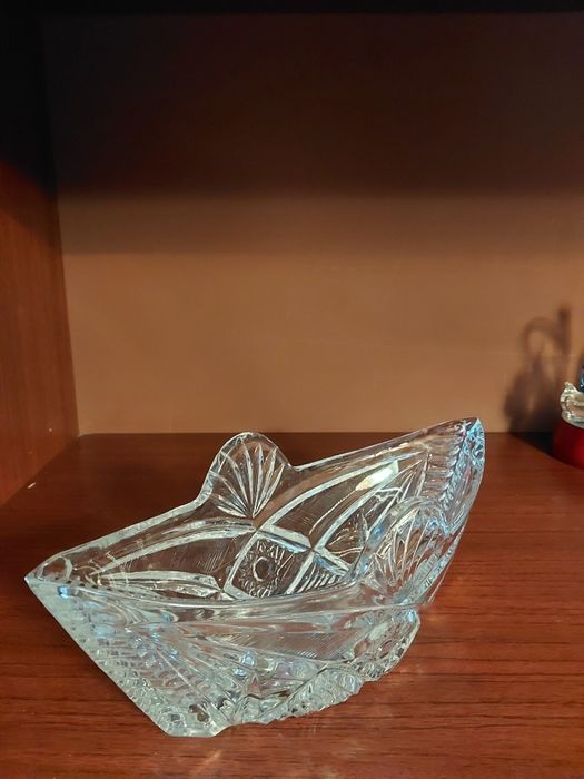 Вазы для цветов из хрусталя