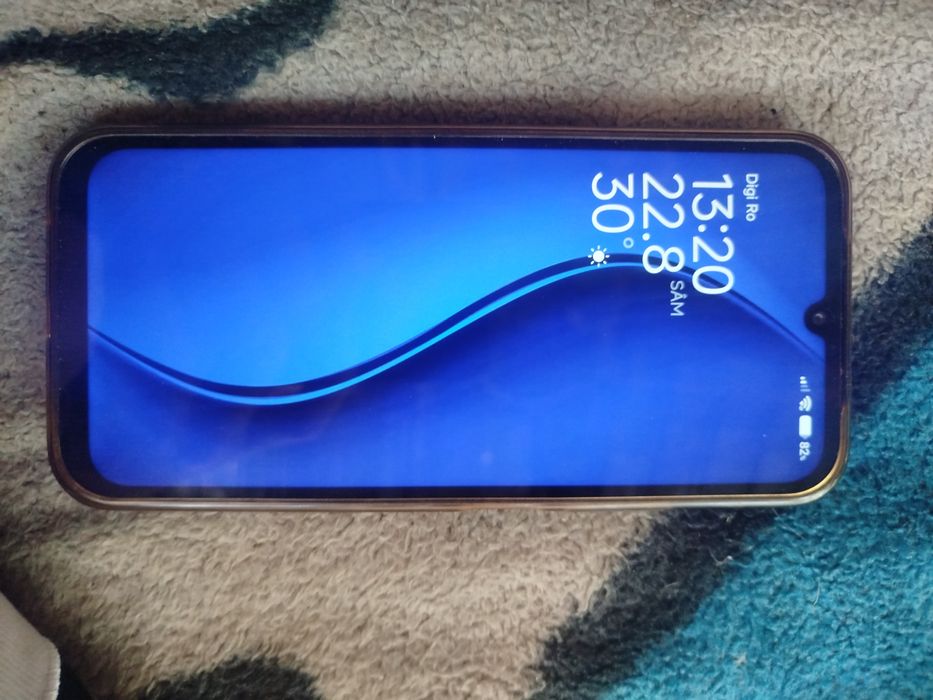 Vând telefon stare 9 din 10 Redmi 15c