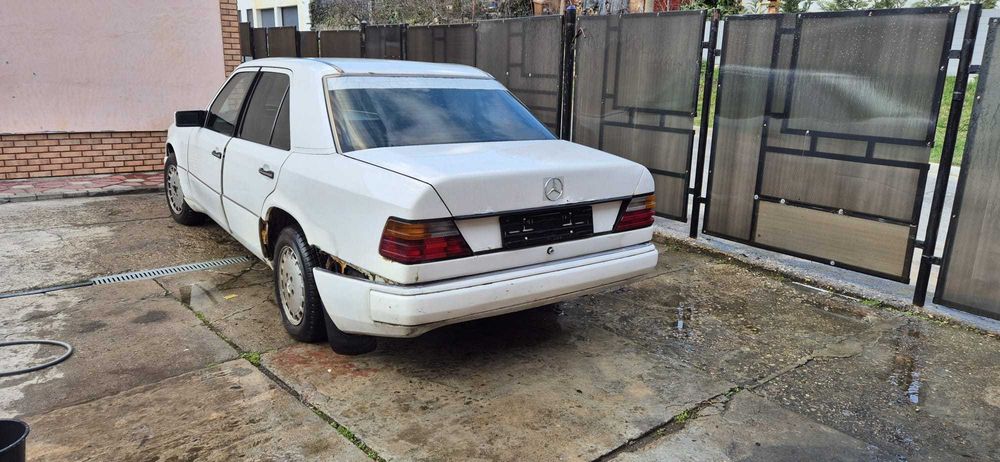 Piese Mercedes w124 200 Diesel, dezmembrari mercedes w124 2litri