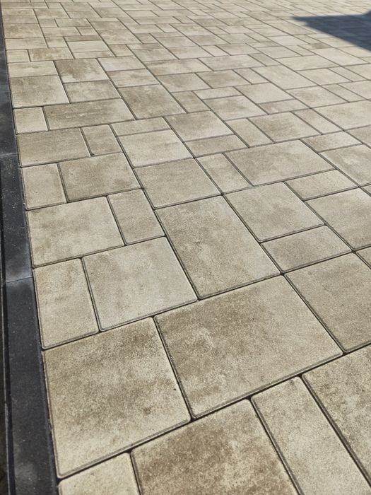 Pavaje premium /amenajare curte pavele - Otopeni