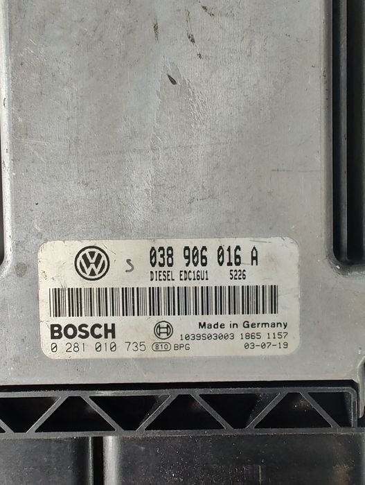 Компютър ECU за volkswagen transporter t5 1.9 TDI