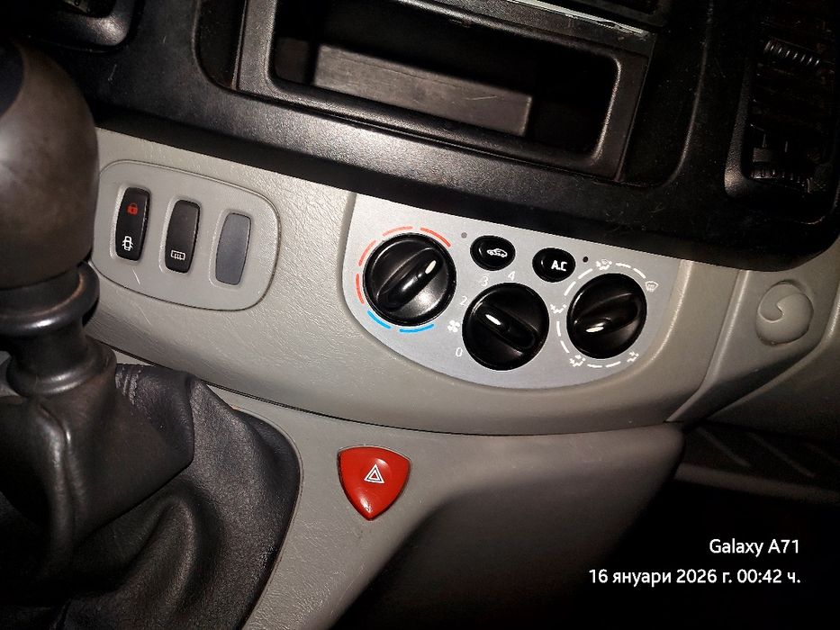 Опел vivaro 2.0 CDTI facelift