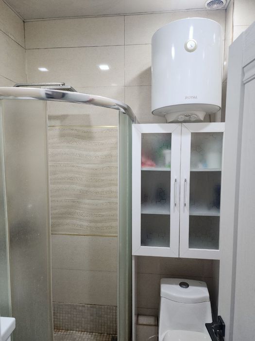 Себзор 3/5/5 Ат Термизий Масжит Квартира сотилади  Жойи зу́р