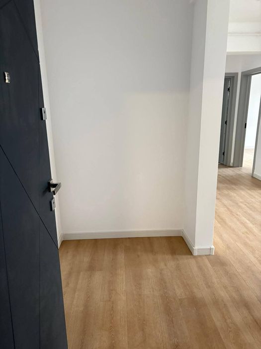 Apartament NOU Strada Fermelor