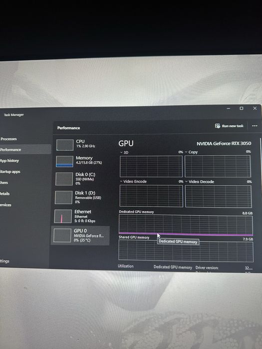 Vând Setup Gaming Complet (PC i5 12th gen, RTX 3050, 16GB DDR5 + Monitor 240Hz și Accesorii)