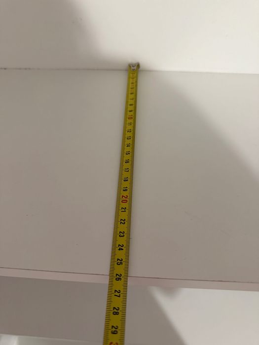 Секция за книги от JYSK