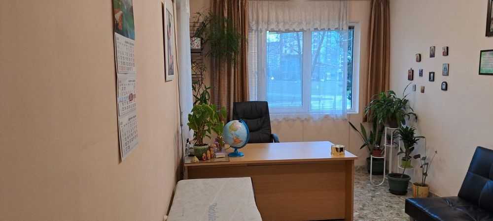 От 01.01! Медицински кабинет, под наем, ж,к Зорница