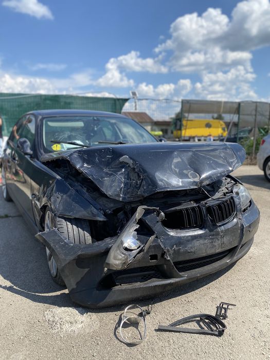 BMW Seria 3 E90 320d – daună totală economică – completă – acte în regulă