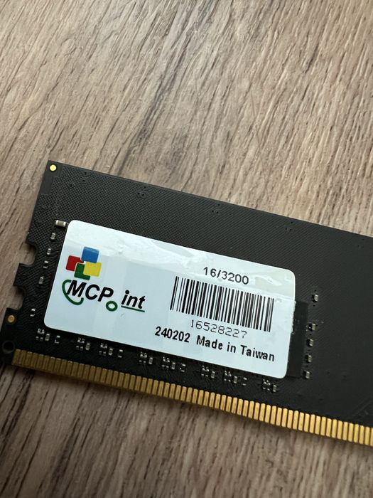 ОЗУ DDR4 8Gb и 16Gb