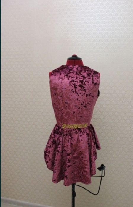 Продаются платья с кажекей.