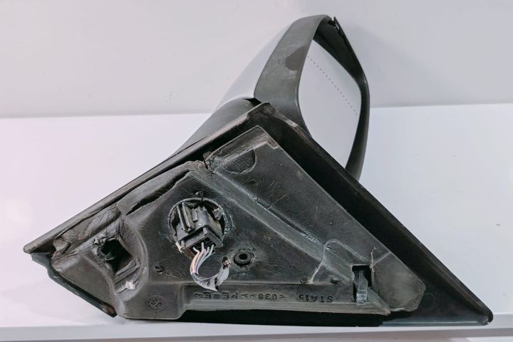 Oglinda  Electrica stanga cu mic defect 8200152524 Renault Megane a 2