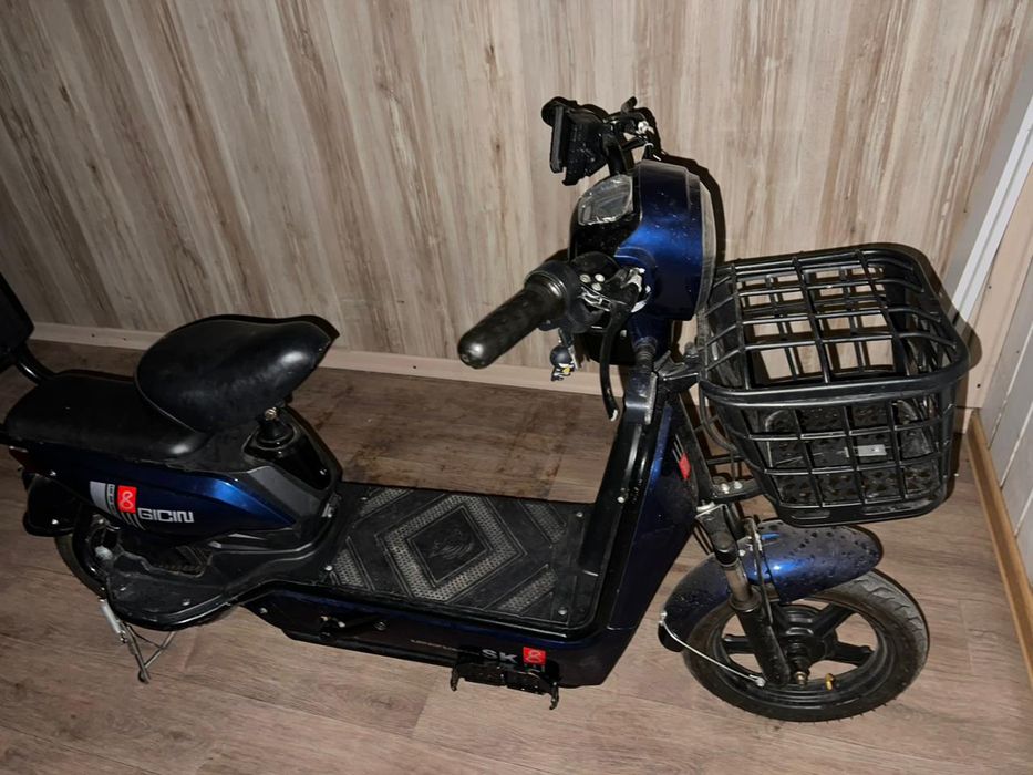 Продам или обмен  электровелик