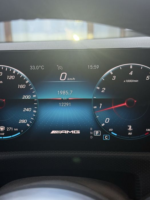 Mercedes-Benz AMG CLA 350