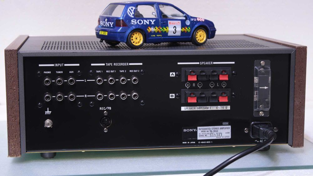 Statie/Amplificator Sony TA-2650.
