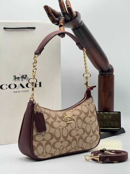 Geanta Coach noua !!! Dimensiuni 23/14 !!!