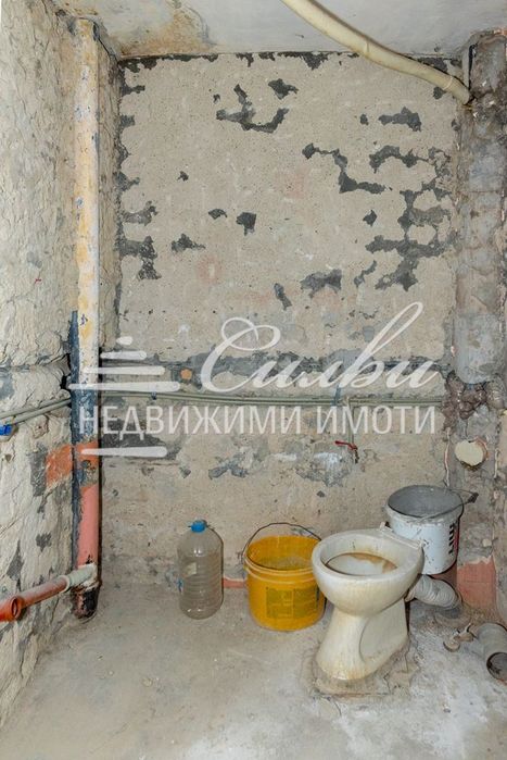 Двустаен ТУХЛЕН РАЗШИРЕН преустроен в ТРИСТАЕН апартамент - кв.Център!