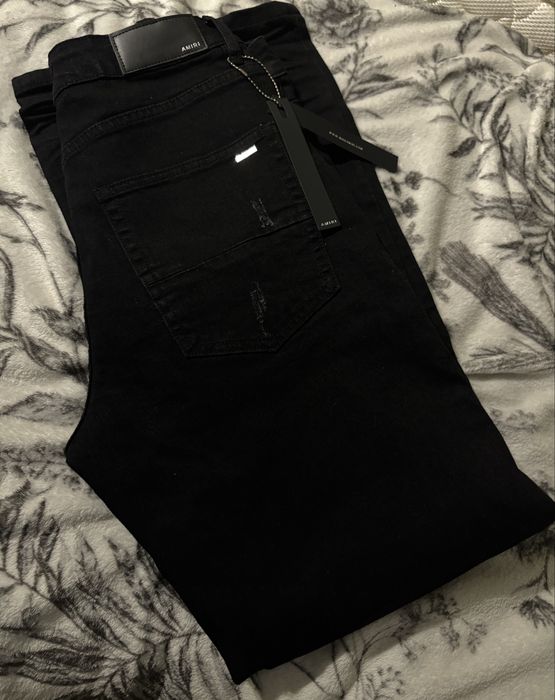 Продам джинсы amirit