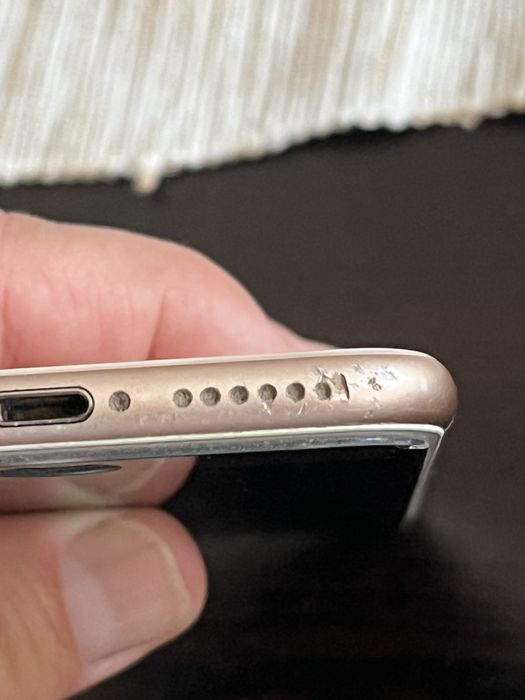 Прода се IPhone 8