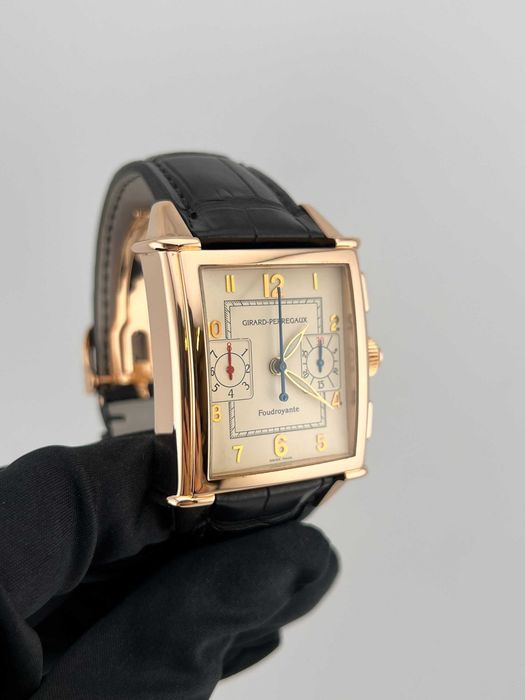 Наручные часы Girard-Perregaux Vintage 1945